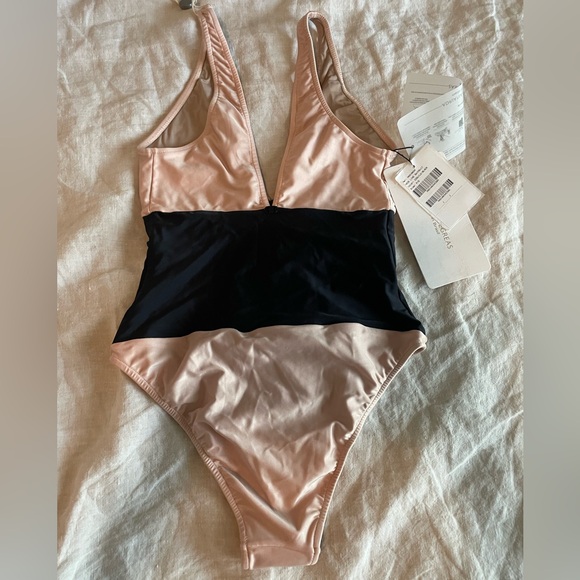 Adriana Degreas swimsuit P/S - Picture 2 of 4